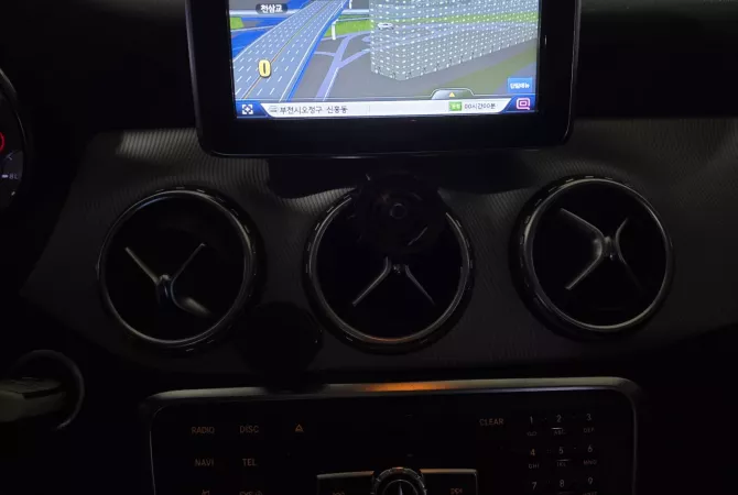 Auto in Vendita a Tirana, Mercedes-Benz, 2015 Diesel,Kambio Automatik Pagamento 15,000  Euro.