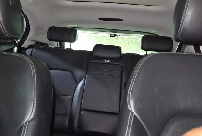 Auto in Vendita a Tirana, Mercedes-Benz, 2015 Diesel,Kambio Automatik Pagamento 15,000  Euro.