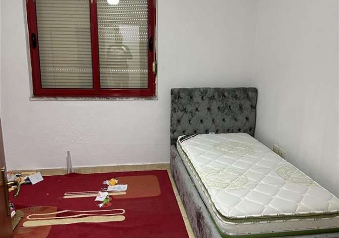 Shtepi me qera Apartament ne Tirane, 2+1, Mobilimi E mobiluar, Pagesa 35,000  Leke.