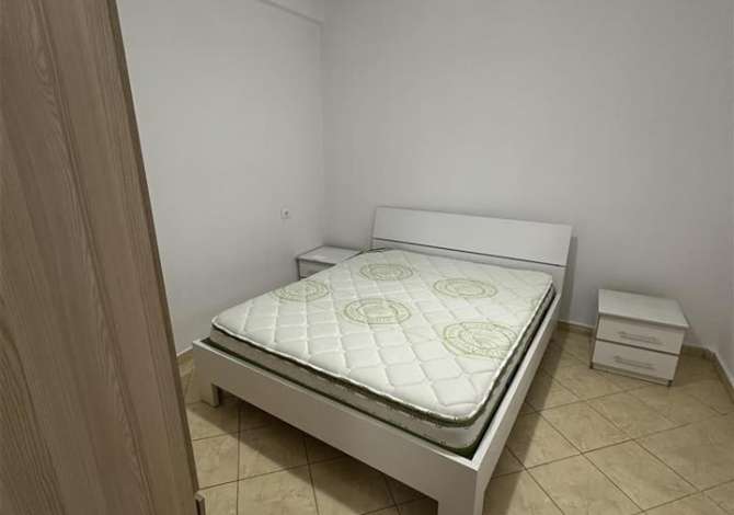 Jepet me qera apartament 2+1+2 KTHESA E  KAMZES 35.000 LEKE 