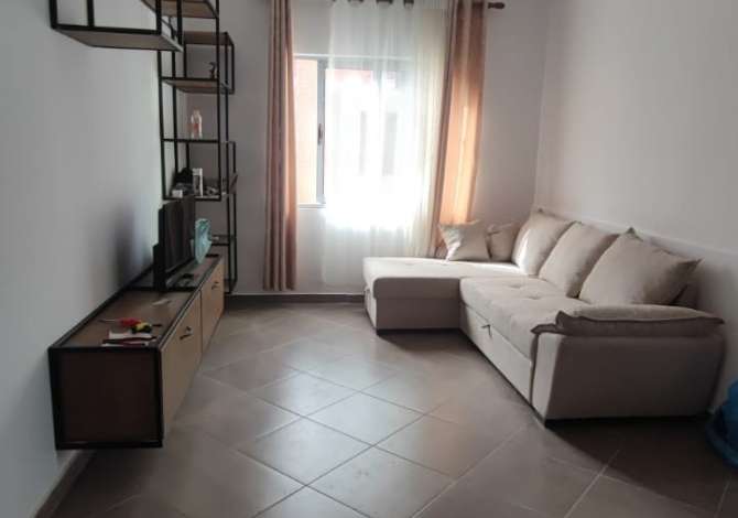 JEPET ME QIRA APARTAMENT 2+1 KTHESA E KAMZES 32.000 leke 