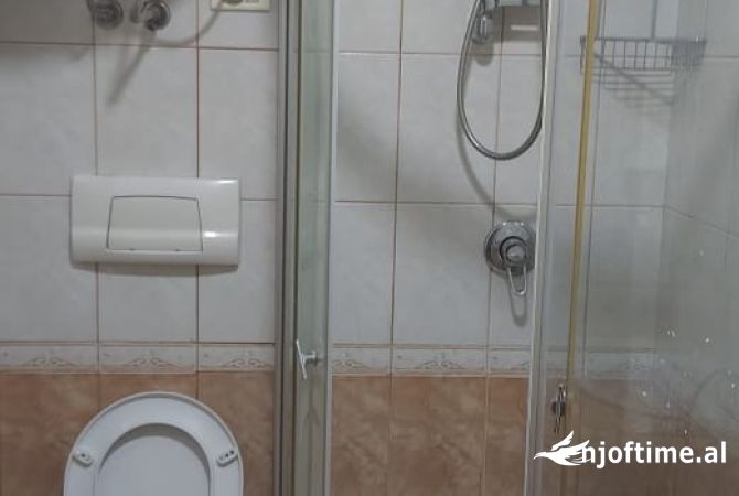 Shtepi me qera Apartament ne Tirane, 1+1, Mobilimi E mobiluar, Pagesa 600  Euro.