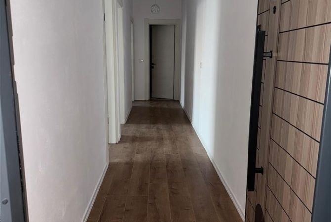 JEPET ME QIRA 2+1 BOSH KAMEZ 30.000 LEKE