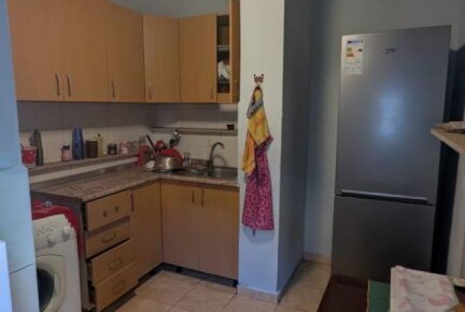 Shtepi me qera Apartament ne Tirane, 1+1, Mobilimi E mobiluar, Pagesa 45,000  Leke.