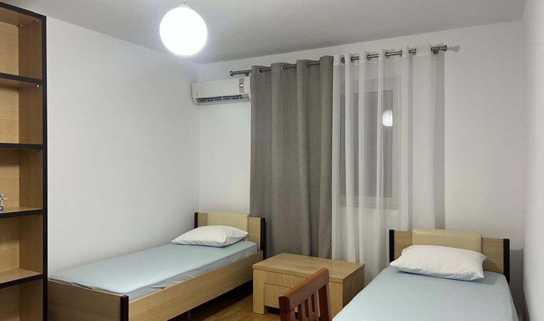 Shtepi me qera Apartament ne Tirane, 2+1, Mobilimi E mobiluar, Pagesa 50,000  Leke.
