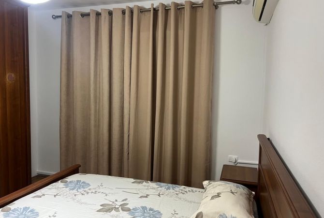 Shtepi me qera Apartament ne Tirane, 2+1, Mobilimi E mobiluar, Pagesa 50,000  Leke.