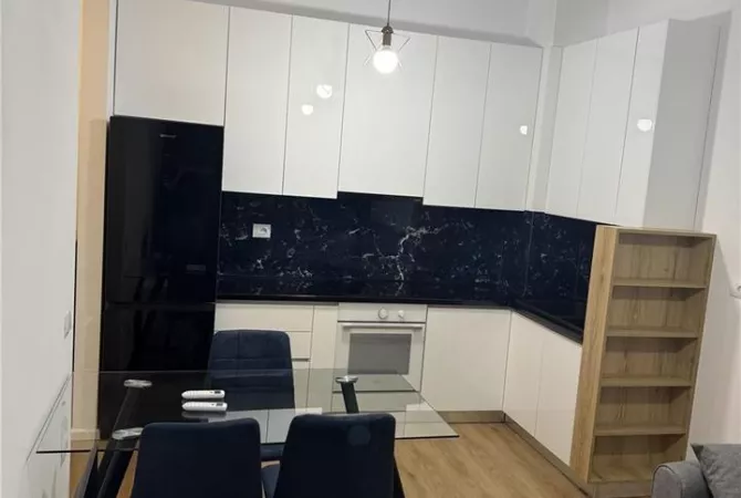 Shtepi me qera Apartament ne Tirane, 1+1, Mobilimi E mobiluar, Pagesa 500  Euro.