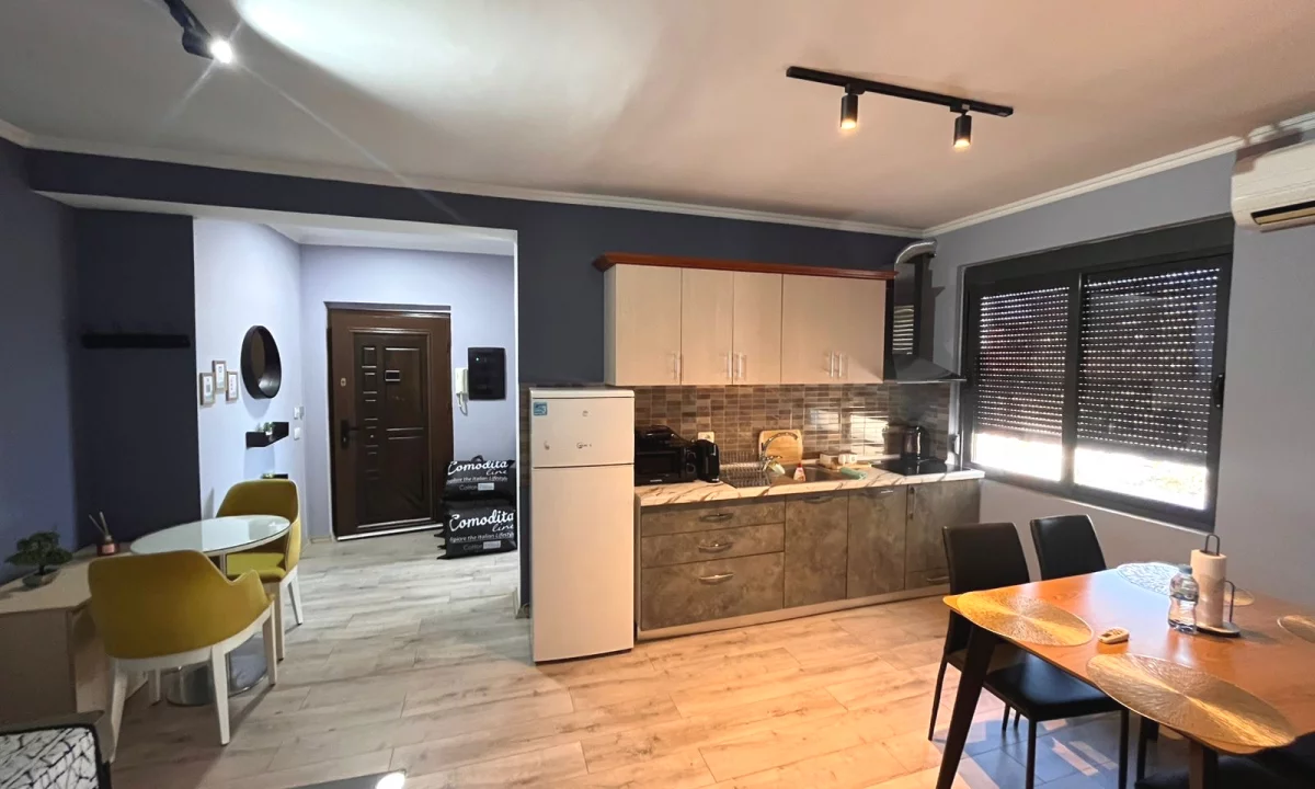 Shtepi me qera Apartament ne Tirane, 2+1, Mobilimi E mobiluar, Pagesa 55,000  Leke.