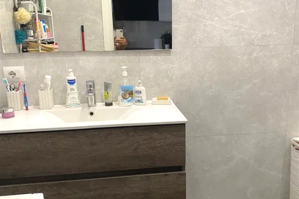 Shtepi me qera Apartament ne Tirane, 1+1, Mobilimi E mobiluar, Pagesa 900  Euro.