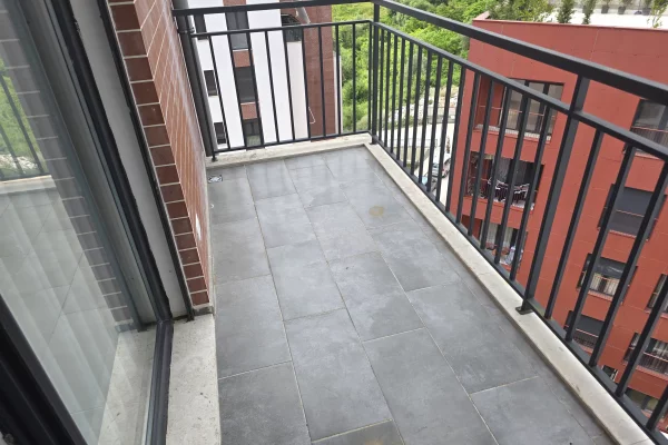 Shtepi me qera Apartament ne Tirane, 2+1, Mobilimi E mobiluar, Pagesa 900  Euro.