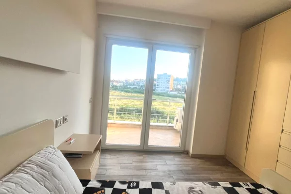 Shtepi me qera Apartament ne Tirane, 2+1, Mobilimi E mobiluar, Pagesa 55,000  Leke.