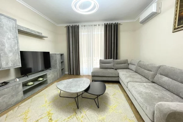 House for Rent 2+1 in Tirana - 800 Euro