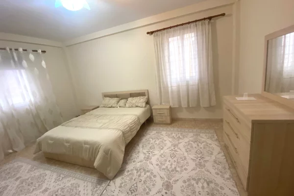 Shtepi me qera Apartament ne Tirane, 1+1, Mobilimi E mobiluar, Pagesa 55,000  Leke.