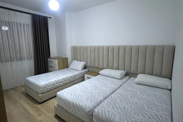 Shtepi me qera Apartament ne Tirane, 1+1, Mobilimi E mobiluar, Pagesa 50,000  Leke.