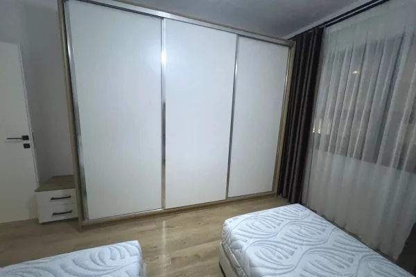 Shtepi me qera Apartament ne Tirane, 1+1, Mobilimi E mobiluar, Pagesa 50,000  Leke.