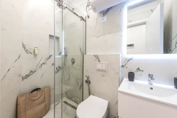 Appartamento in affitto a Tirana 1+1, Arredato