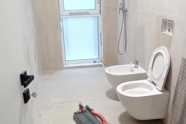 Shtepi me qera Apartament ne Tirane, 1+1, Mobilimi E mobiluar, Pagesa 600  Euro.