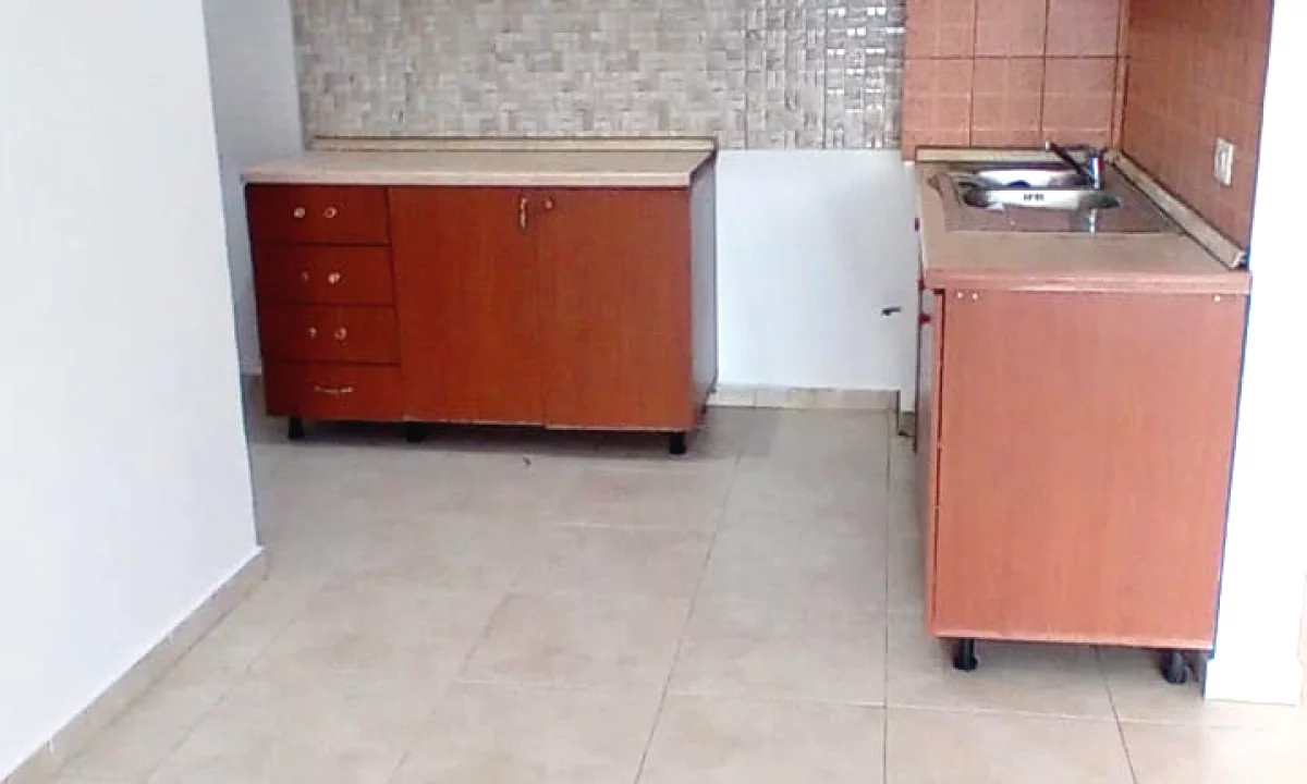 Shtepi me qera Apartament ne Tirane, 2+1, Mobilimi Bosh, pa mobiluar, Pagesa 45,000  Leke.
