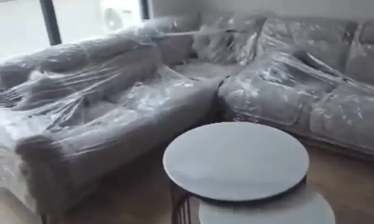 Shtepi me qera Apartament ne Tirane, 2+1, Mobilimi E mobiluar, Pagesa 60,000  Leke.