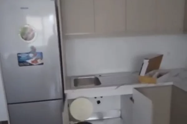 Shtepi me qera Apartament ne Tirane, 2+1, Mobilimi E mobiluar, Pagesa 60,000  Leke.