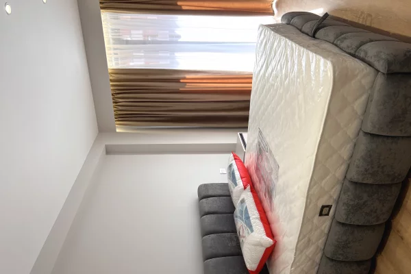 Shtepi me qera Apartament ne Tirane, 1+1, Mobilimi E mobiluar, Pagesa 55,000  Leke.