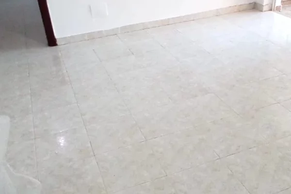 Shtepi me qera Apartament ne Tirane, 1+1, Mobilimi Bosh, pa mobiluar, Pagesa 40,000  Leke.