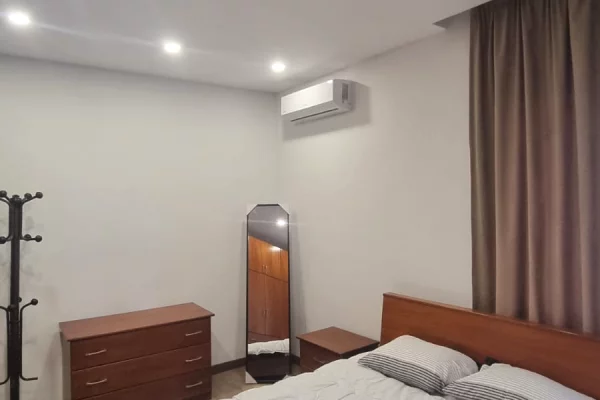 Shtepi me qera Apartament ne Tirane, 2+1, Mobilimi E mobiluar, Pagesa 650  Euro.