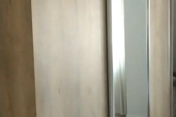 Shtepi me qera Apartament ne Tirane, 2+1, Mobilimi E mobiluar, Pagesa 65,000  Leke.