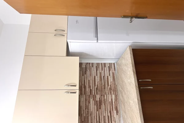 Shtepi me qera Apartament ne Tirane, 2+1, Mobilimi E mobiluar, Pagesa 60,000  Leke.