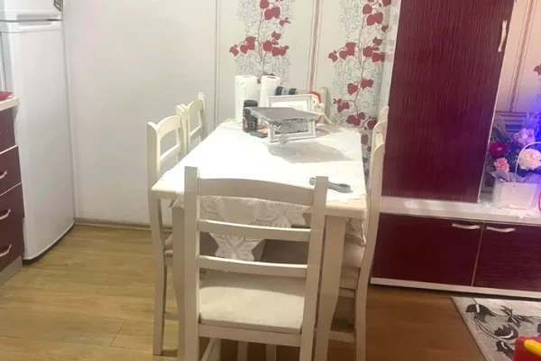 Shtepi me qera Apartament ne Tirane, 1+1, Mobilimi E mobiluar, Pagesa 45,000  Leke.