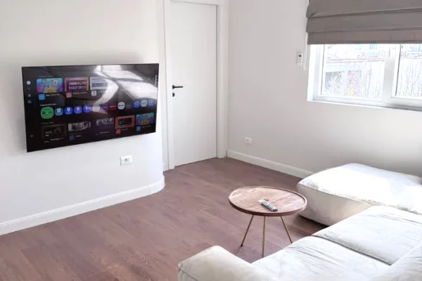 Shtepi me qera Shtepi Private ne Tirane, 1+1, Mobilimi E mobiluar, Pagesa 470  Euro.