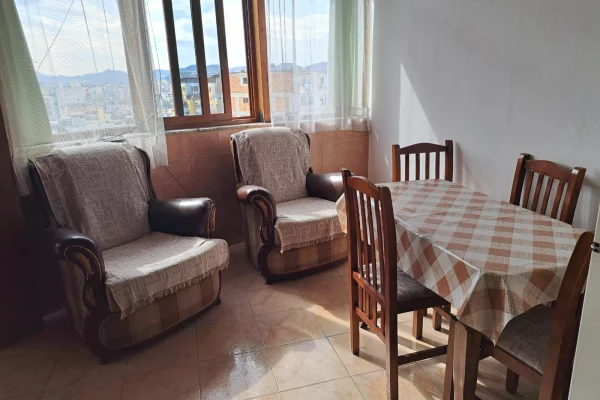 Shtepi me qera Apartament ne Tirane, 1+1, Mobilimi E mobiluar, Pagesa 40,000  Leke.