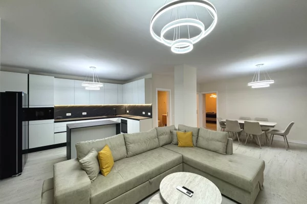 Shtepi me qera Apartament ne Tirane, 3+1, Mobilimi E mobiluar, Pagesa 140,000  Leke.