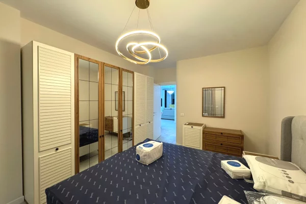 Shtepi me qera Apartament ne Tirane, 3+1, Mobilimi E mobiluar, Pagesa 140,000  Leke.