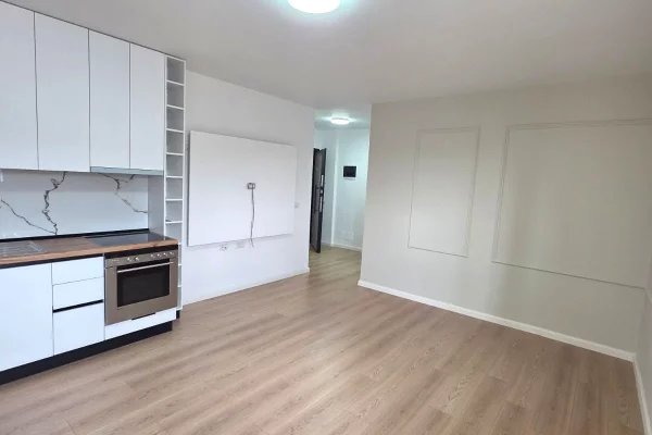 Shtepi me qera Apartament ne Tirane, 2+1, Mobilimi Bosh, pa mobiluar, Pagesa 40,000  Leke.