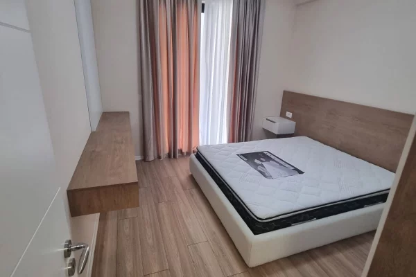 Shtepi me qera Apartament ne Tirane, 1+1, Mobilimi E mobiluar, Pagesa 500  Euro.