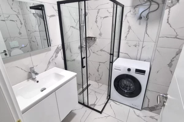 Shtepi me qera Apartament ne Tirane, 1+1, Mobilimi E mobiluar, Pagesa 500  Euro.