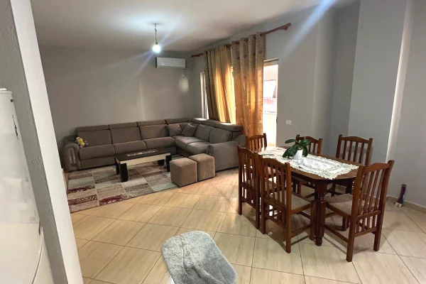 House for Rent 1+1 in Tirana - 42,000 Leke