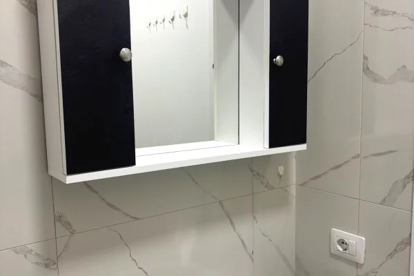 Shtepi me qera Apartament ne Tirane, 1+1, Mobilimi E mobiluar, Pagesa 35,000  Leke.