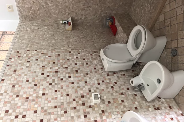 Shtepi me qera Apartament ne Tirane, 2+1, Mobilimi E mobiluar, Pagesa 650  Euro.