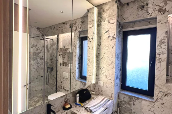 Shtepi me qera Apartament ne Tirane, 1+1, Mobilimi E mobiluar, Pagesa 70,000  Leke.