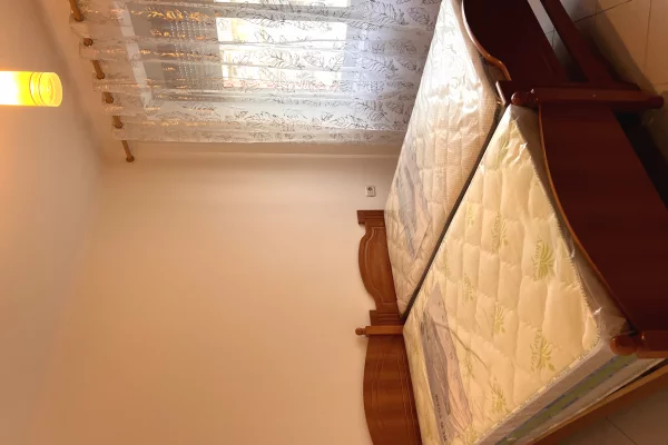 Shtepi me qera Apartament ne Tirane, 2+1, Mobilimi E mobiluar, Pagesa 45,000  Leke.