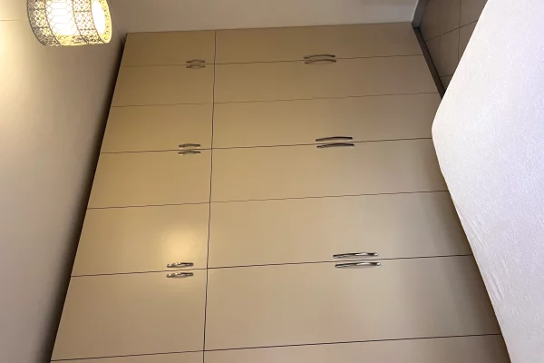 Shtepi me qera Apartament ne Tirane, 2+1, Mobilimi E mobiluar, Pagesa 45,000  Leke.