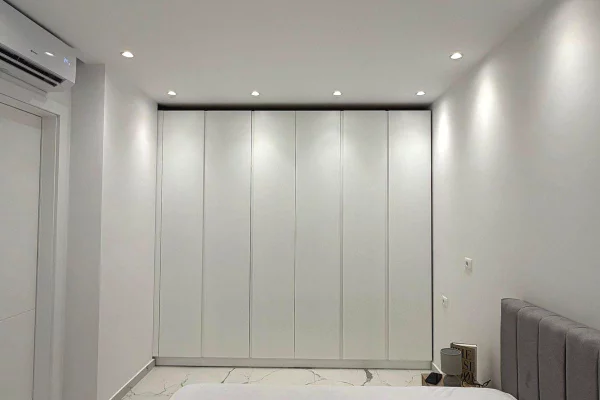 Shtepi me qera Apartament ne Tirane, 1+1, Mobilimi E mobiluar, Pagesa 700  Euro.