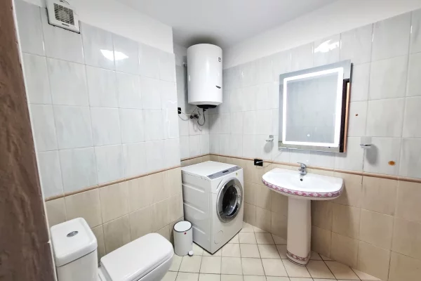 Shtepi me qera Apartament ne Tirane, 2+1, Mobilimi E mobiluar, Pagesa 600  Euro.