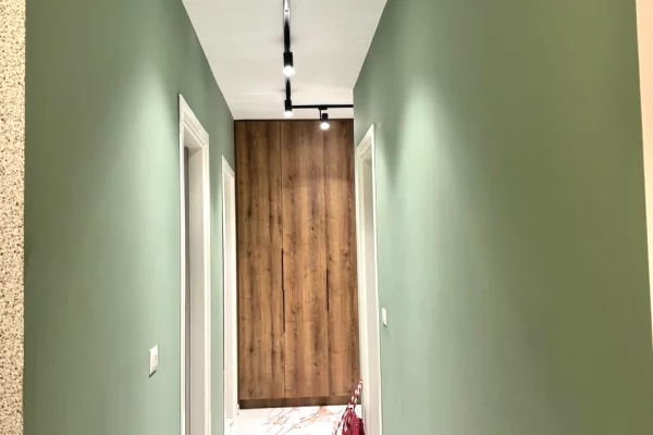 Shtepi me qera Apartament ne Tirane, 2+1, Mobilimi E mobiluar, Pagesa 80,000  Leke.