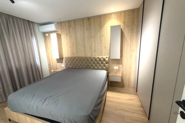 Shtepi me qera Apartament ne Tirane, 1+1, Mobilimi E mobiluar, Pagesa 750  Euro.