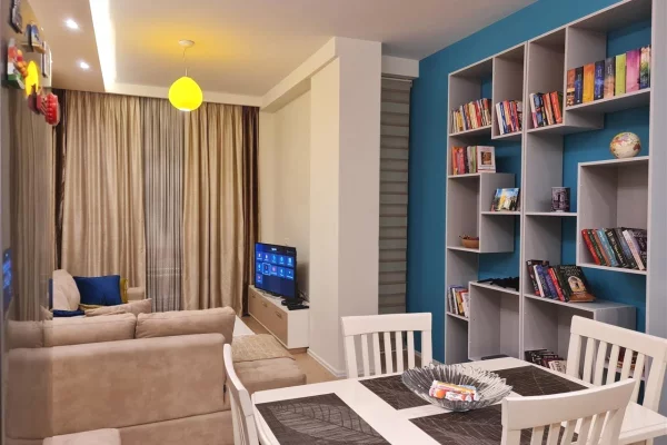 Shtepi me qera Apartament ne Tirane, 1+1, Mobilimi E mobiluar, Pagesa 700  Euro.