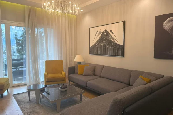 Shtepi me qera 2+1 ne Tirane - 850 Euro