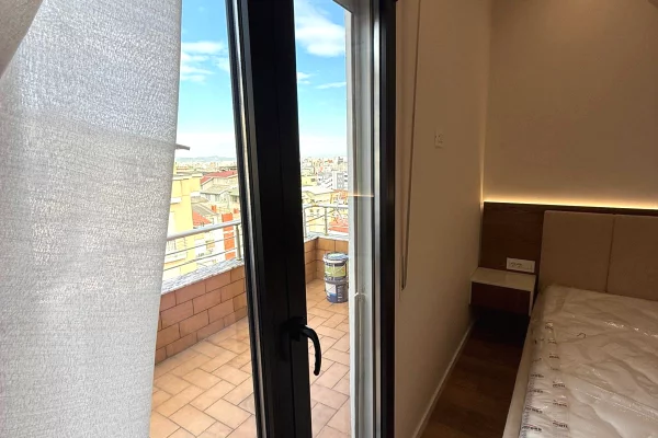 Shtepi me qera Apartament ne Tirane, 1+1, Mobilimi E mobiluar, Pagesa 60,000  Leke.